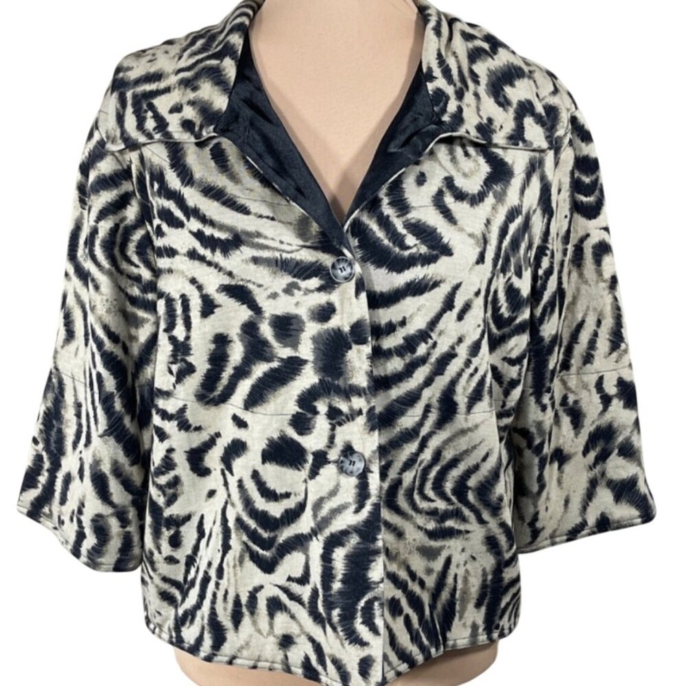 Chico's Cropped Jacket Soft Animal Print Size L Large (2) Tank Black